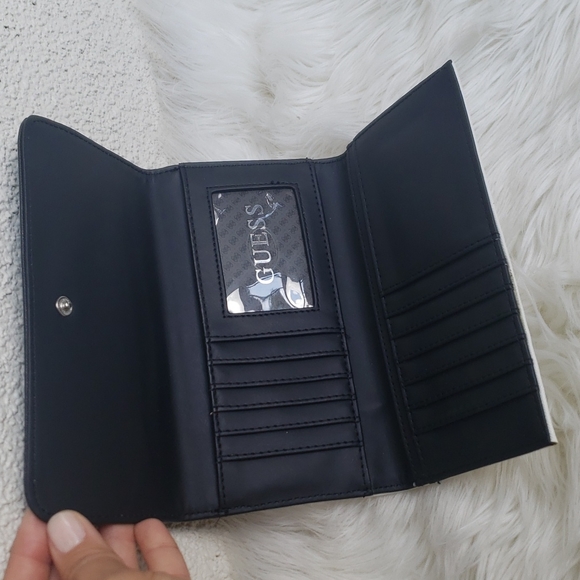 Guess Black White Leather Wallet - Picture 4 of 6